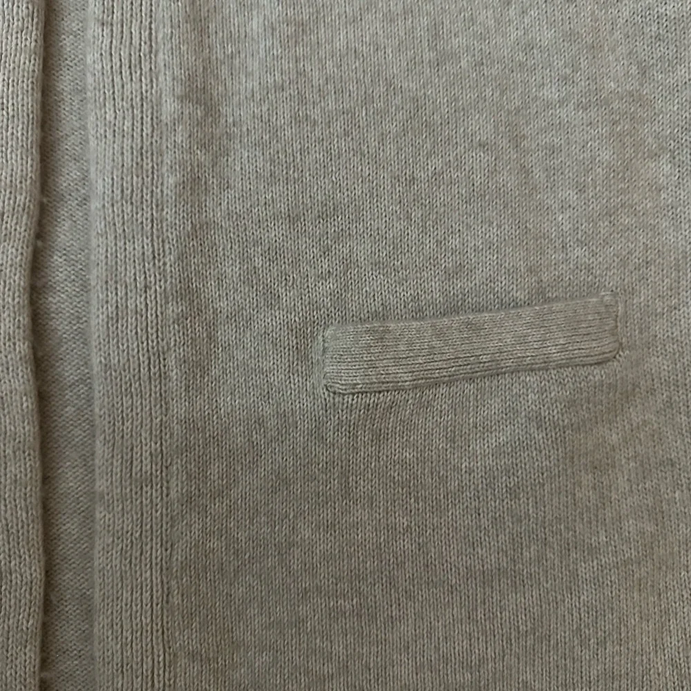 White‎ House Black Market Tan Knit Vest - Picture 3 of 5